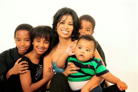 Julie Gichuru Takes Pride Of Her Beautiful Family In Her Latest .